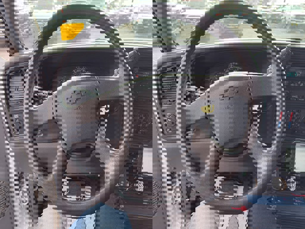 Used 2006 Chevrolet Silverado 3500 LS image 13