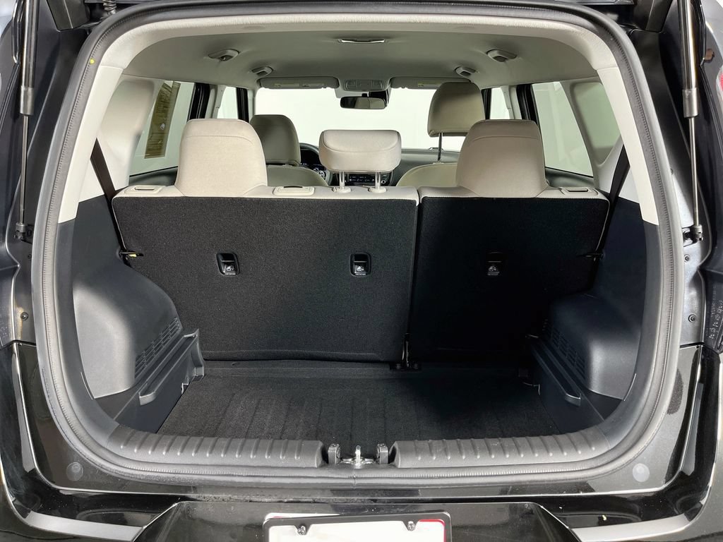 Used 2025 Kia Soul LX FWD image 10