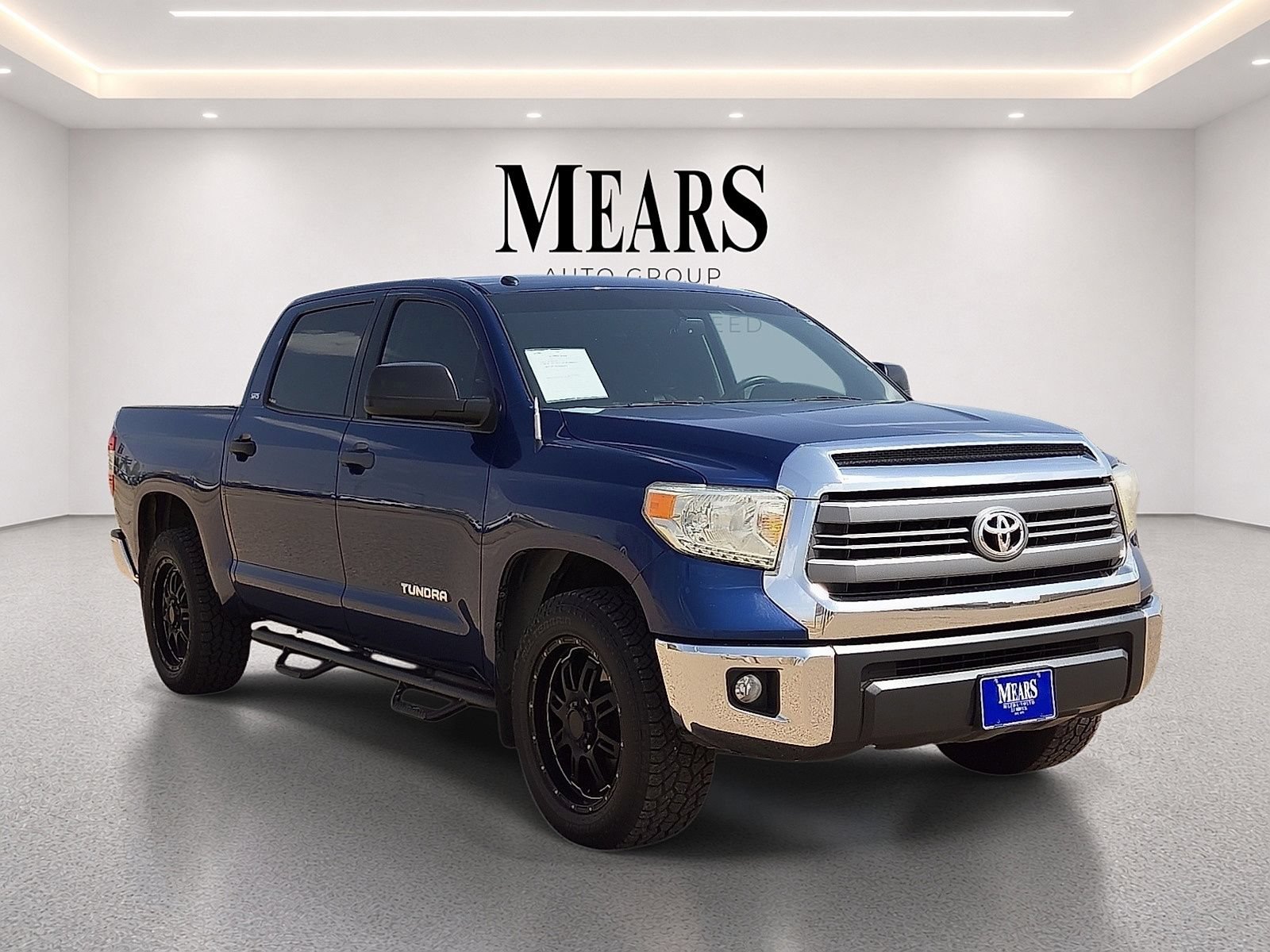 Used 2014 Toyota Tundra SR5 w/ SR5 Upgrade Package RWD image 7