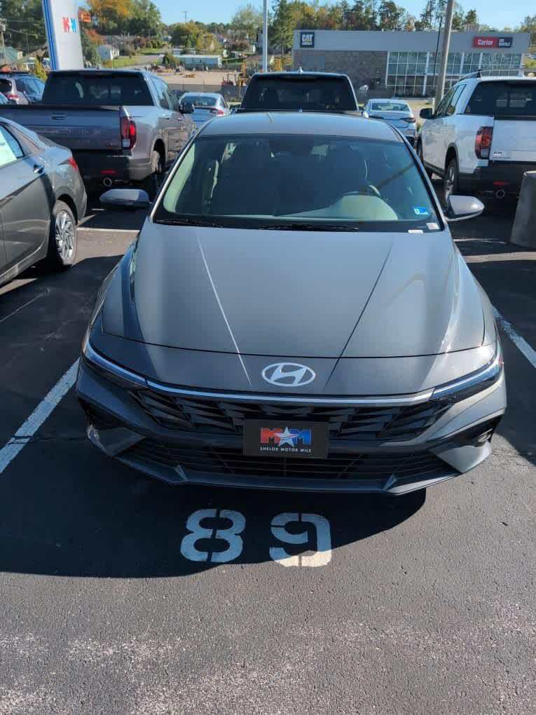 New 2026 Hyundai Elantra SE FWD image 11