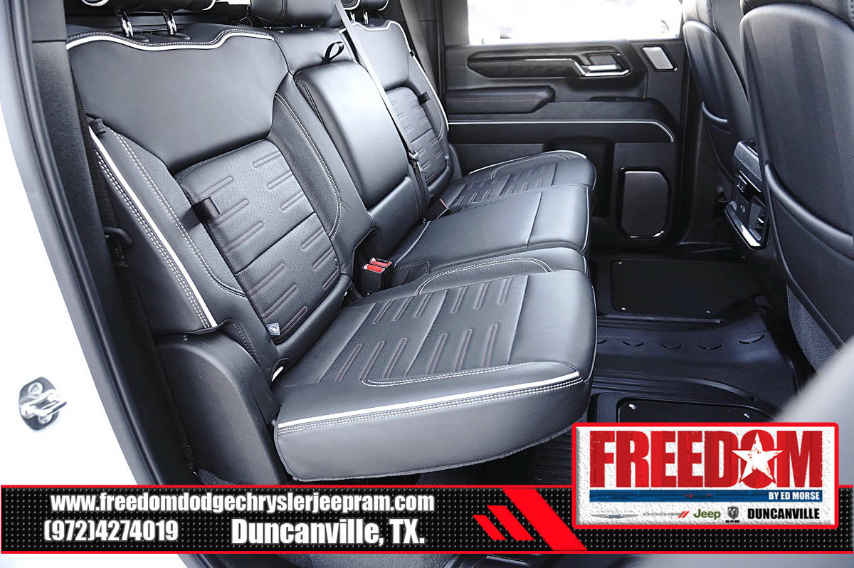 Used 2026 GMC Sierra 2500 AT4X AWD/4WD image 16