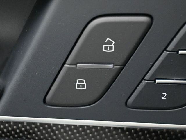 Used 2024 Audi SQ5 Premium Plus image 14