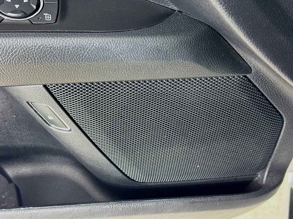 Used 2019 Ford Fusion Titanium FWD image 23