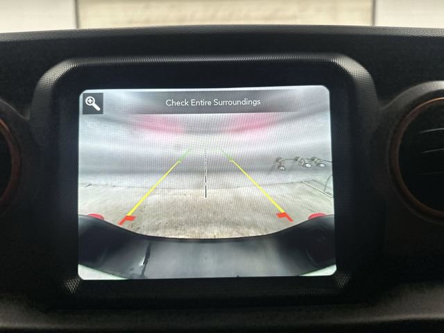 Used 2022 Jeep Gladiator Mojave w/ Trailer Tow Package image 23