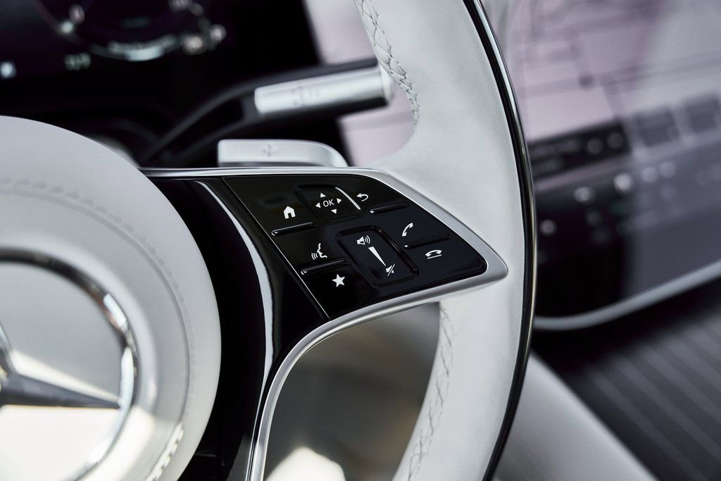 Used 2025 Mercedes-Benz Maybach EQS 680 4MATIC image 72