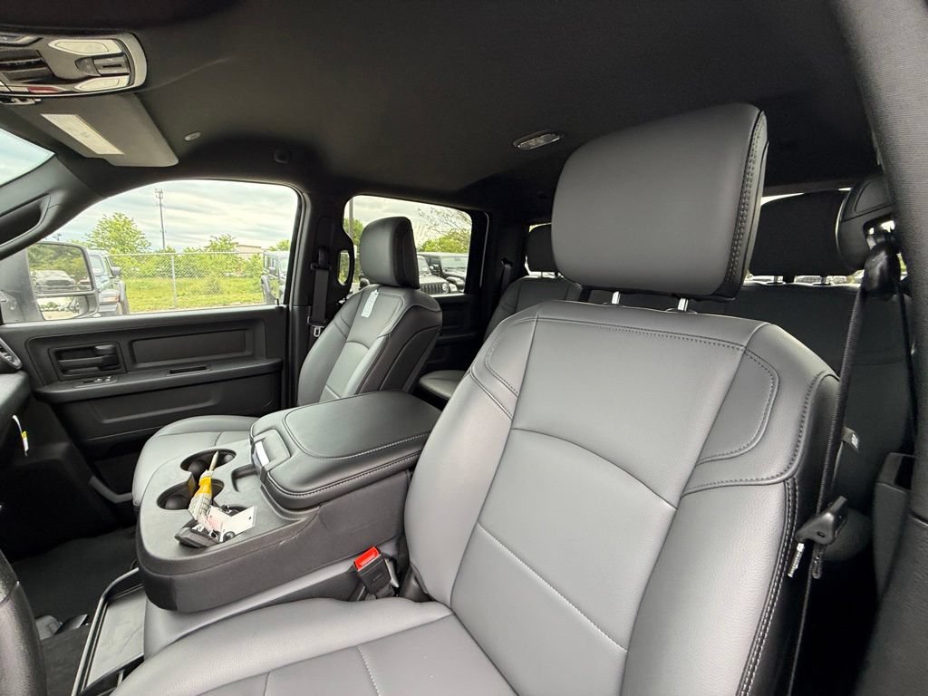 New 2026 RAM 2500 Tradesman AWD/4WD image 13