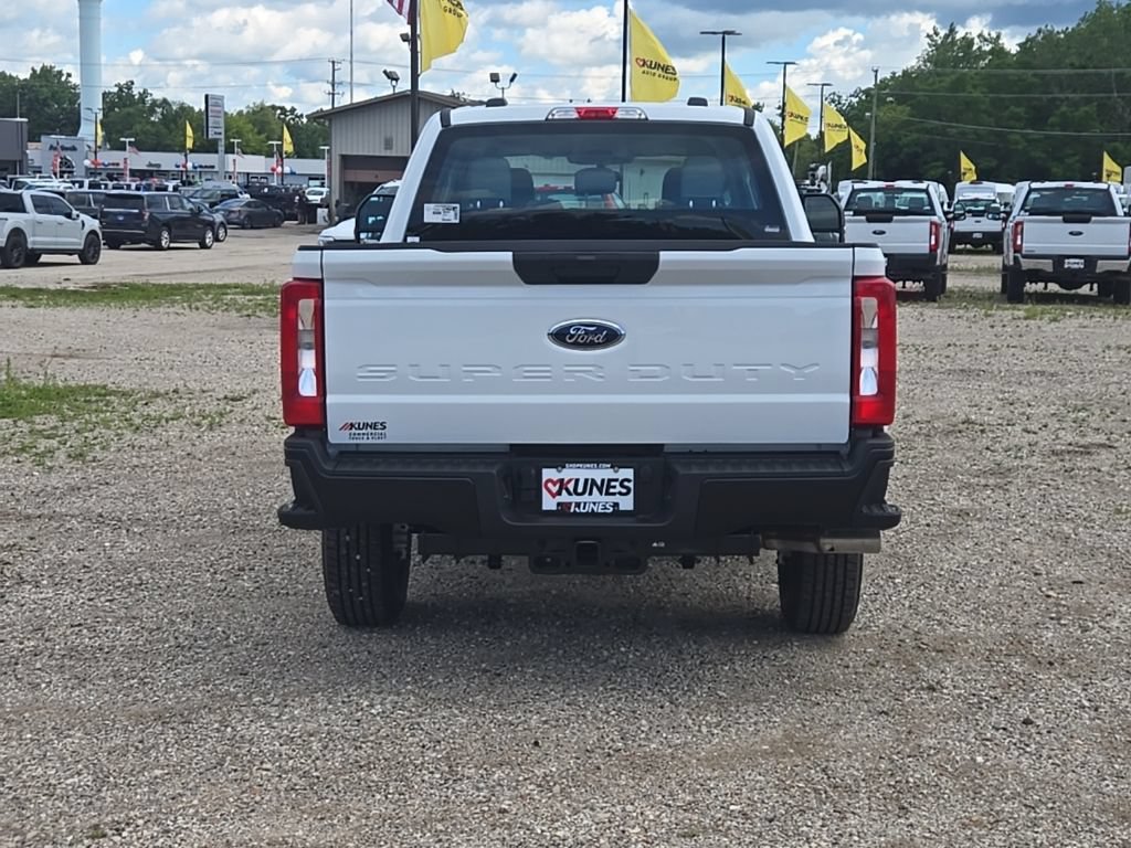 New 2026 Ford F350 XL w/ XL Driver Assist Package AWD/4WD image 4