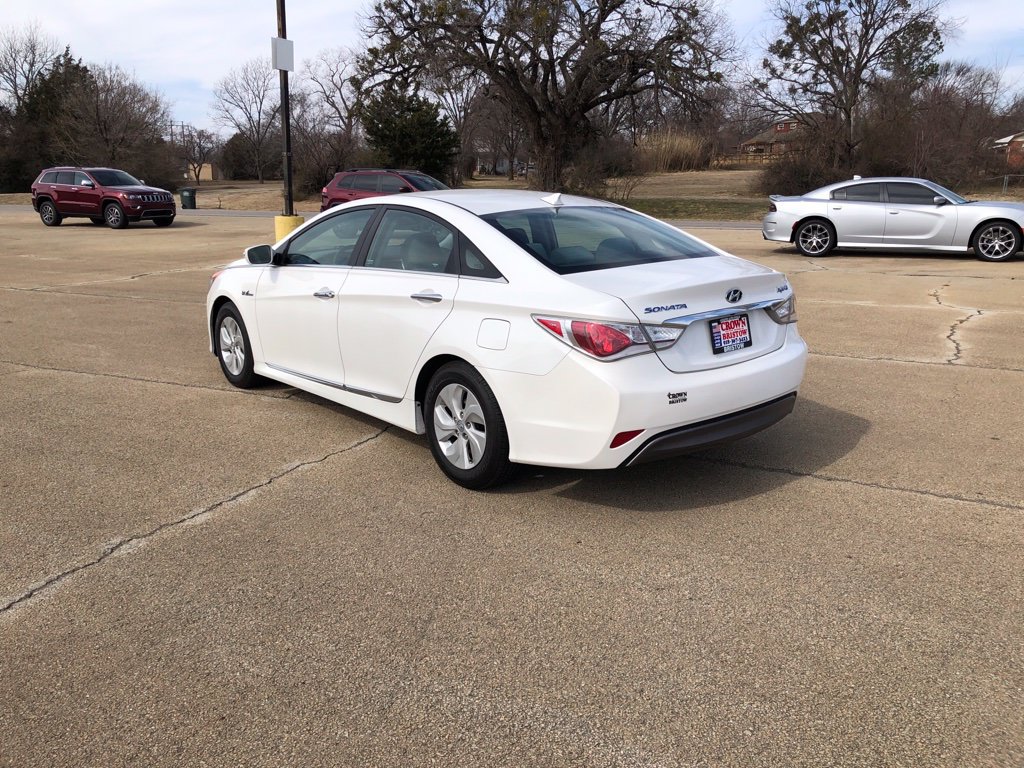 Used 2014 Hyundai Sonata Hybrid FWD image 5