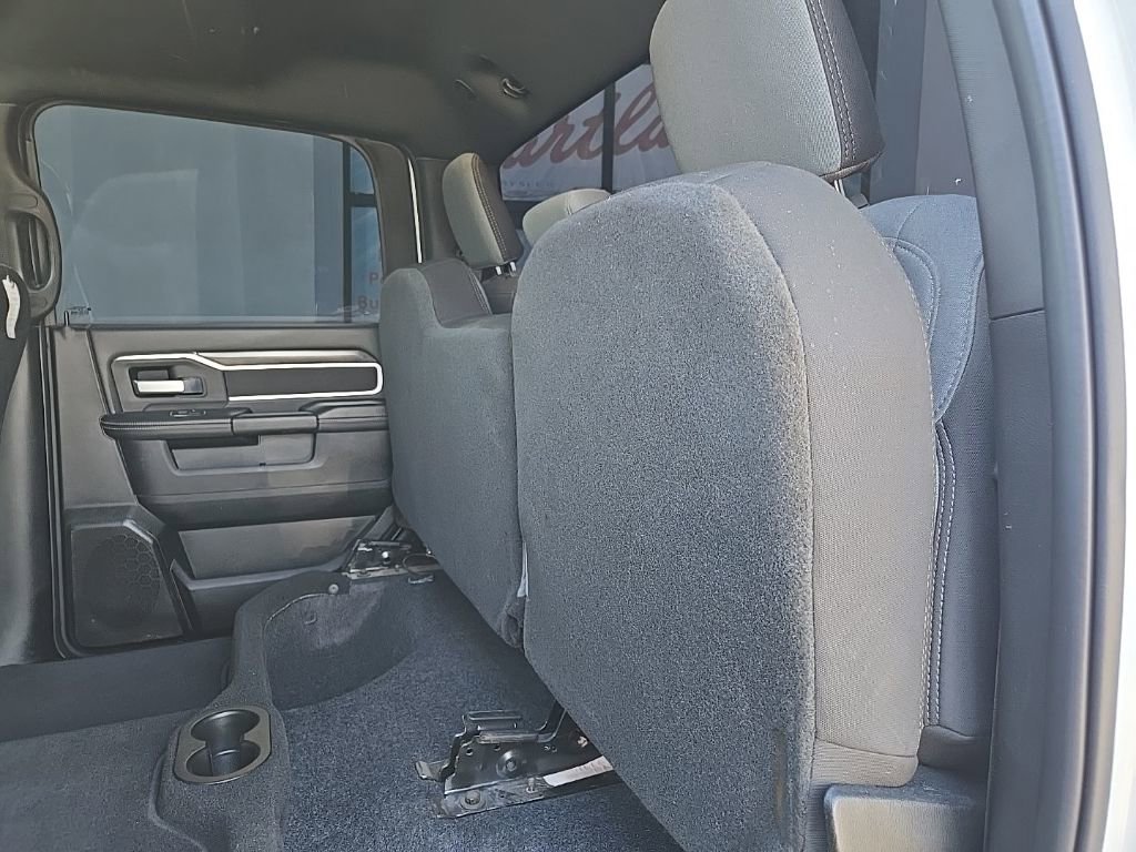 Used 2024 RAM 2500 Big Horn AWD/4WD image 95
