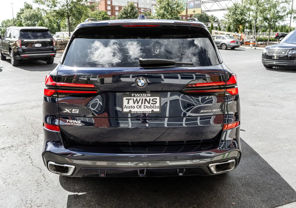 Used 2024 BMW X5 xDrive40i AWD/4WD image 36