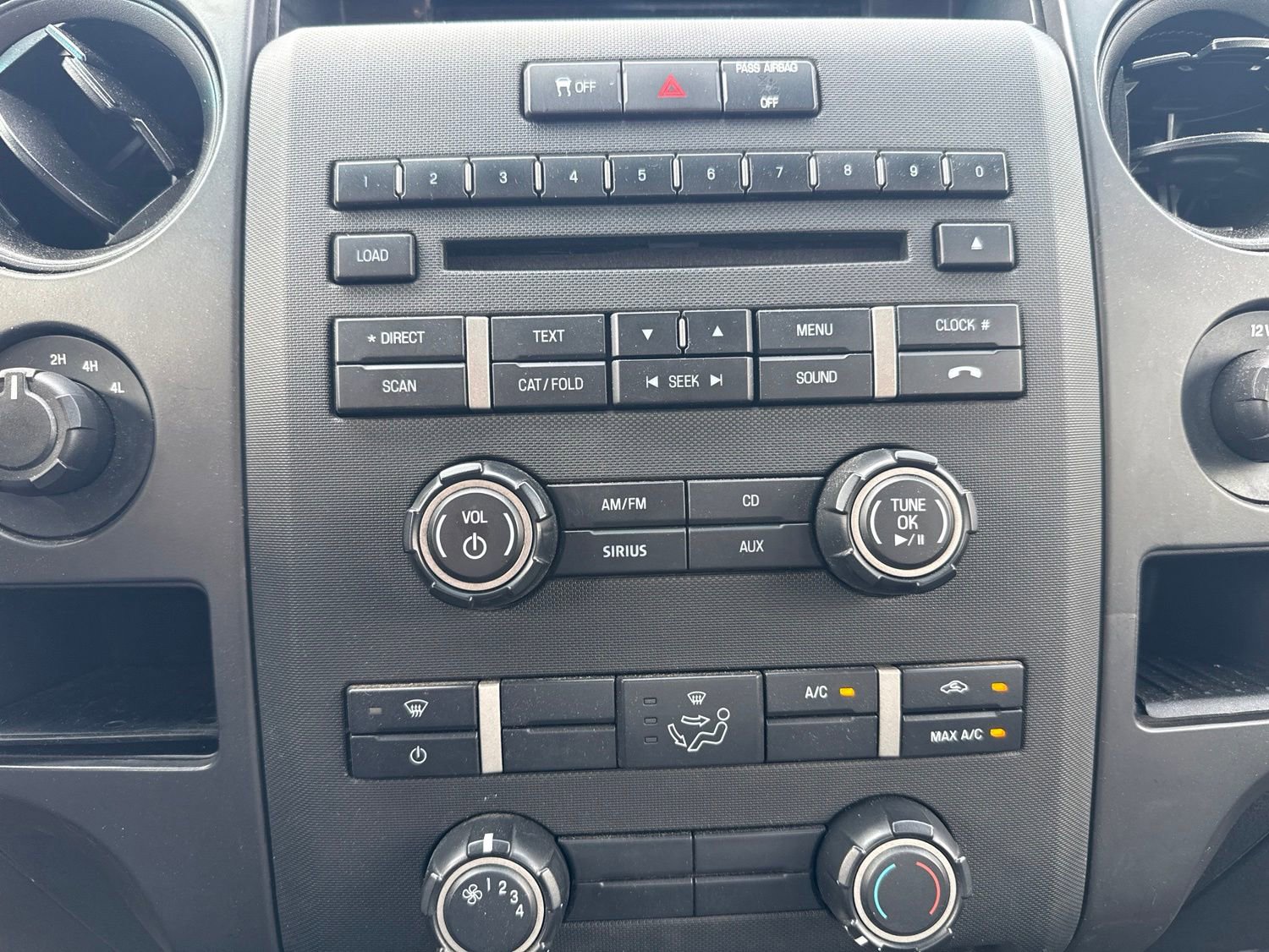 Used 2013 Ford F150 STX w/ Mid Equipment Group AWD/4WD image 13