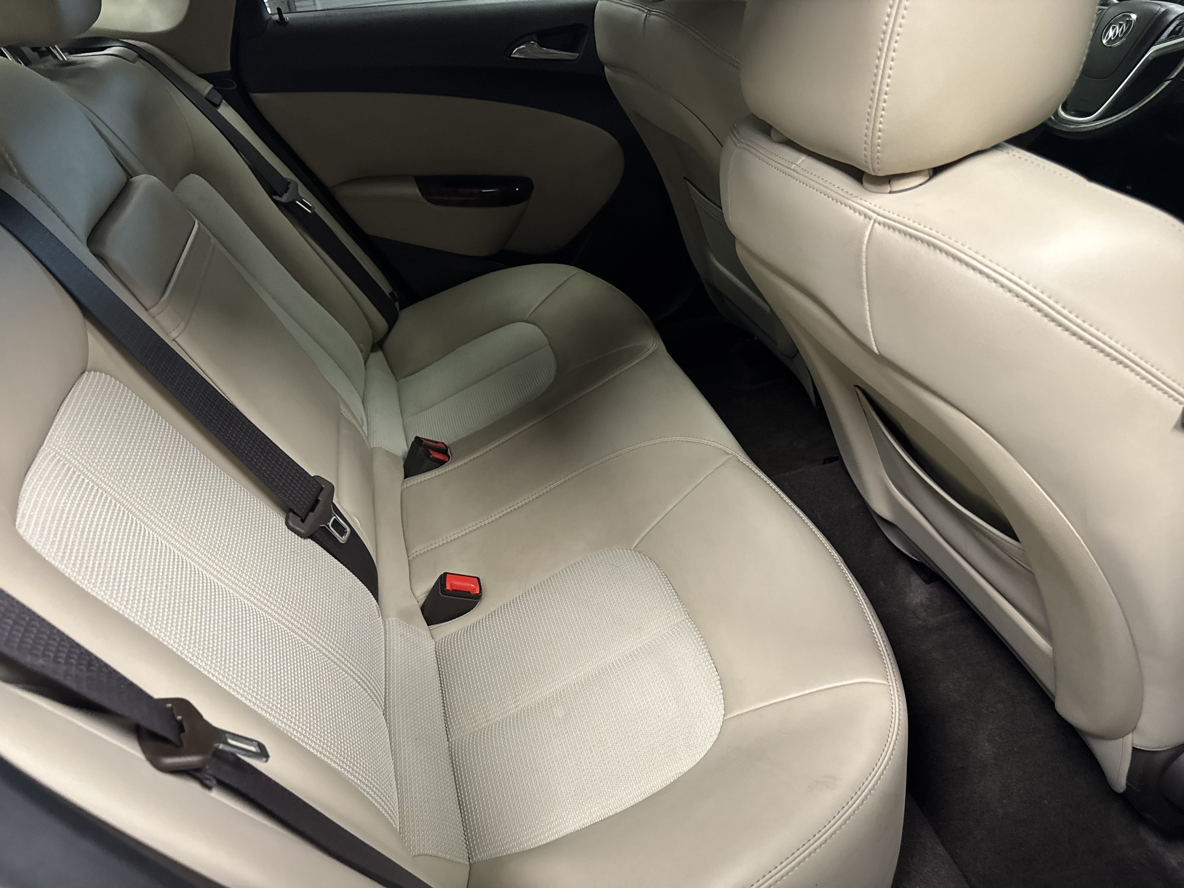 Used 2013 Buick Verano FWD image 15