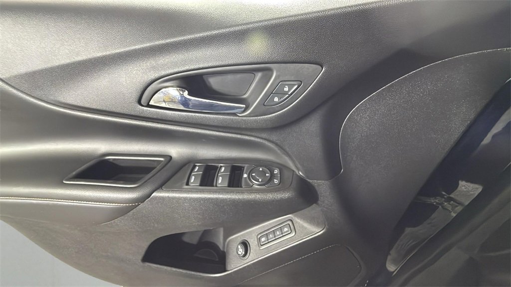 Used 2020 Chevrolet Equinox Premier image 24