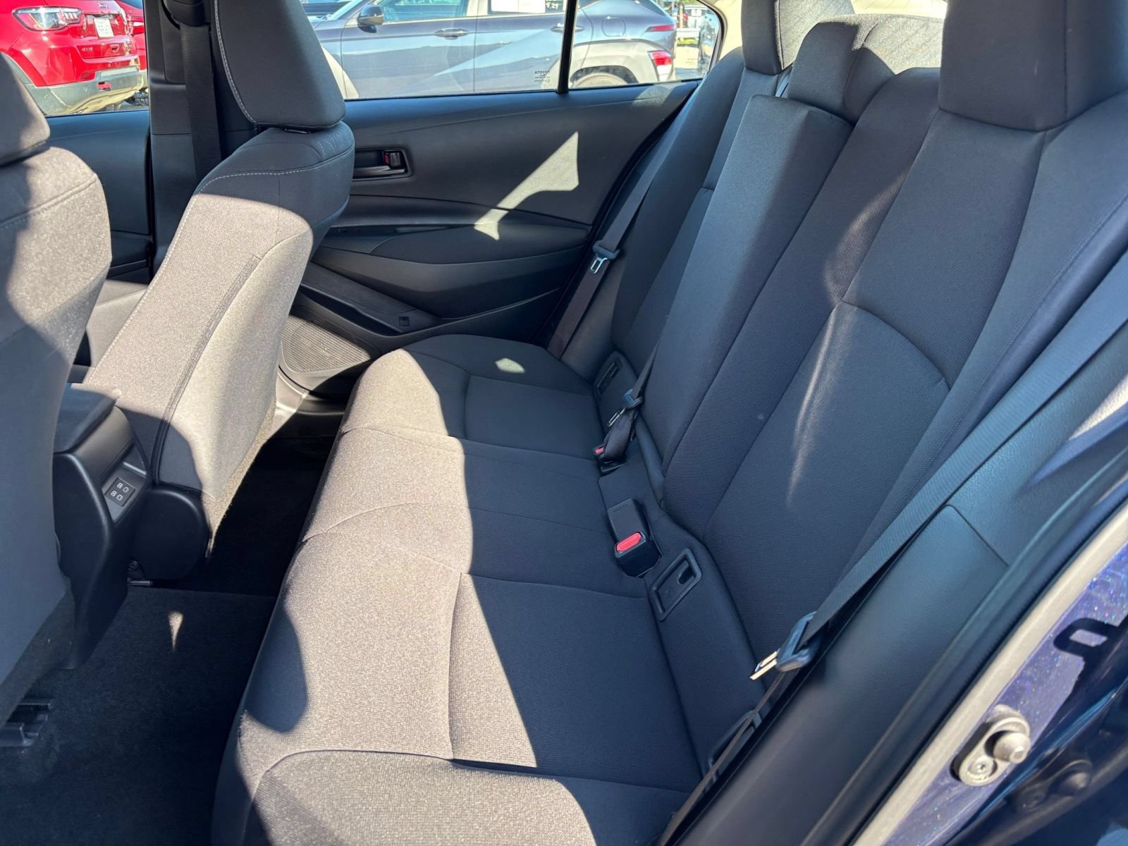 Used 2025 Toyota Corolla LE FWD image 22