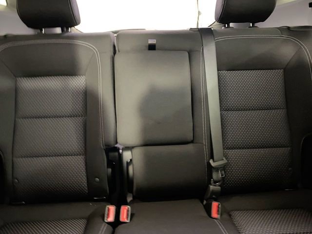 Used 2023 GMC Terrain SLE w/ Driver Convenience Package image 13