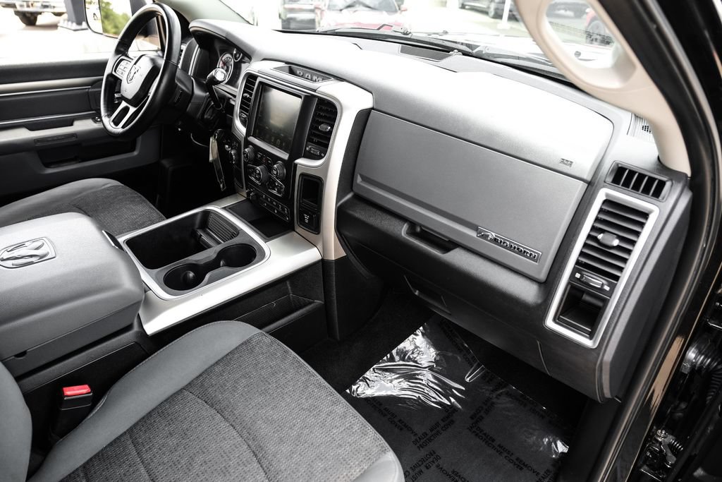 Used 2017 RAM 3500 Big Horn AWD/4WD image 9