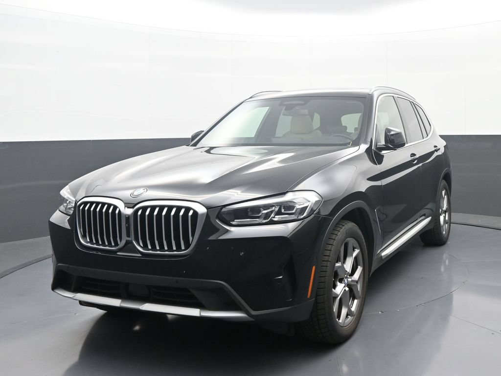 Used 2023 BMW X3 xDrive30i w/ Premium Package AWD/4WD image 1