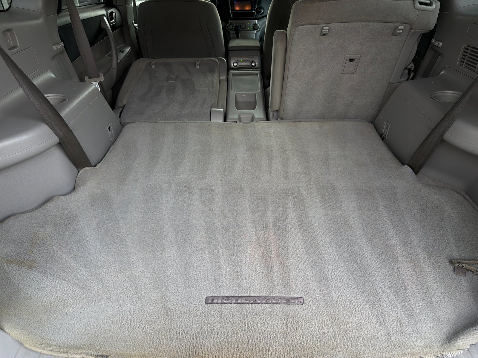 Used 2013 Toyota Highlander Plus FWD image 14