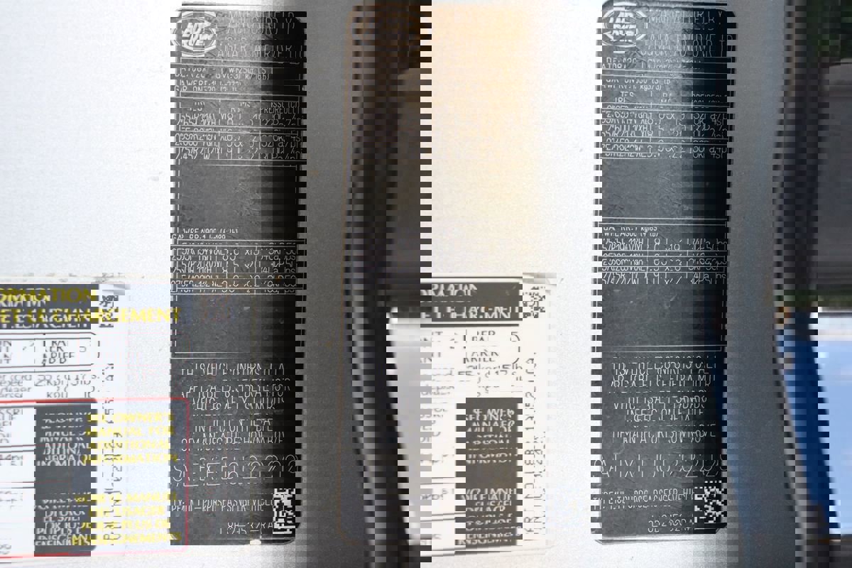 Used 2020 Land Rover Defender 110 X image 49