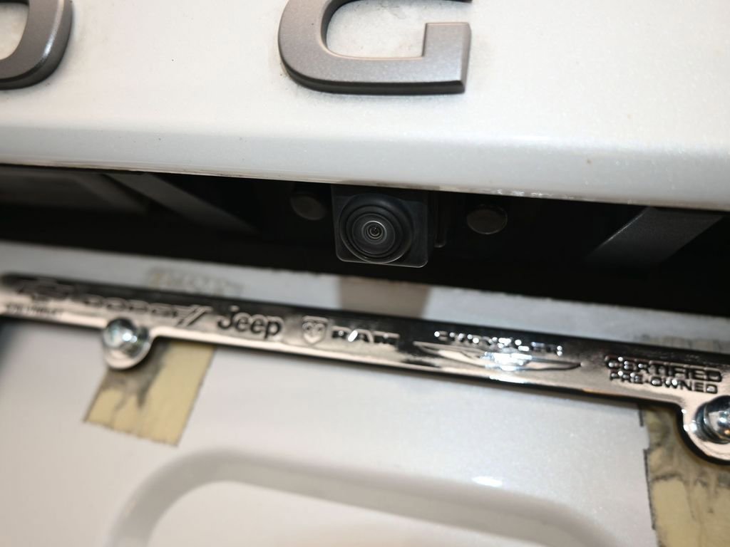 Used 2024 Nissan Rogue S image 30