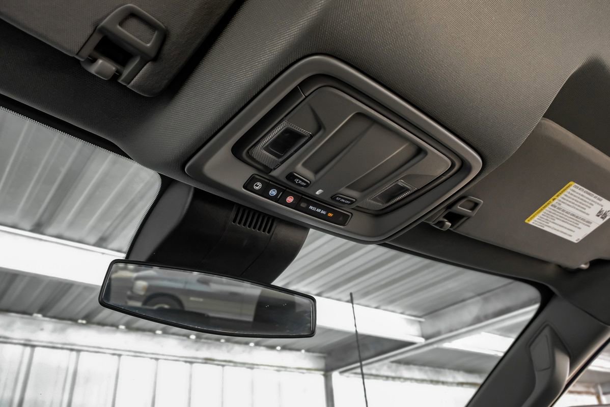 Used 2025 Chevrolet Silverado 2500 LT w/ Convenience Package image 23