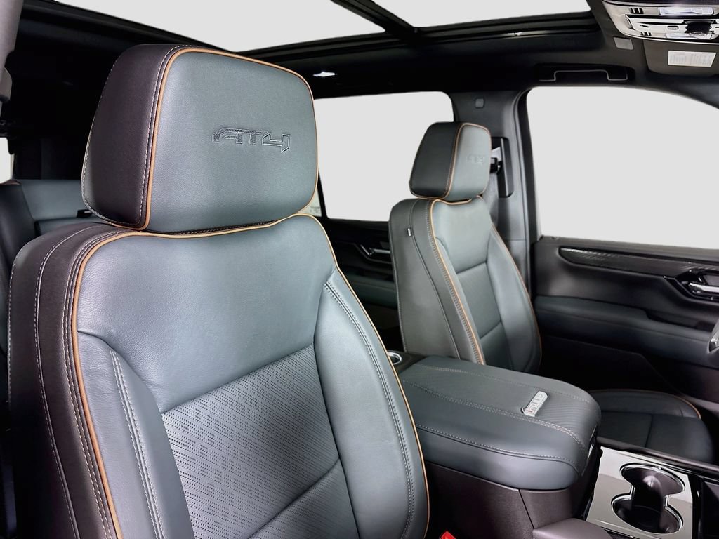 New 2026 GMC Yukon AT4 AWD/4WD image 29