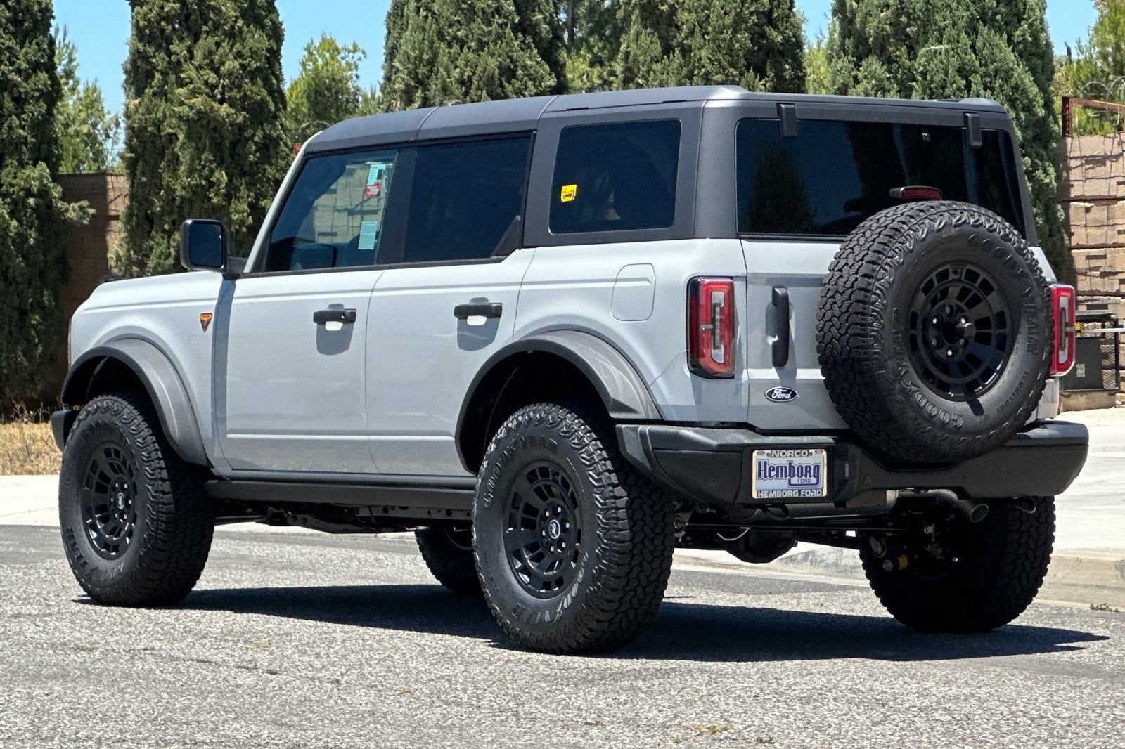 New 2026 Ford Bronco Badlands w/ Sasquatch Package AWD/4WD image 6