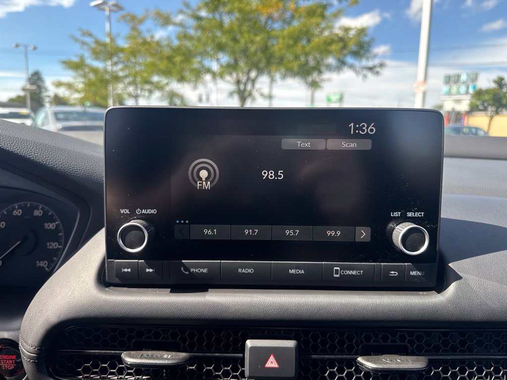 Certified 2024 Honda HR-V LX image 31