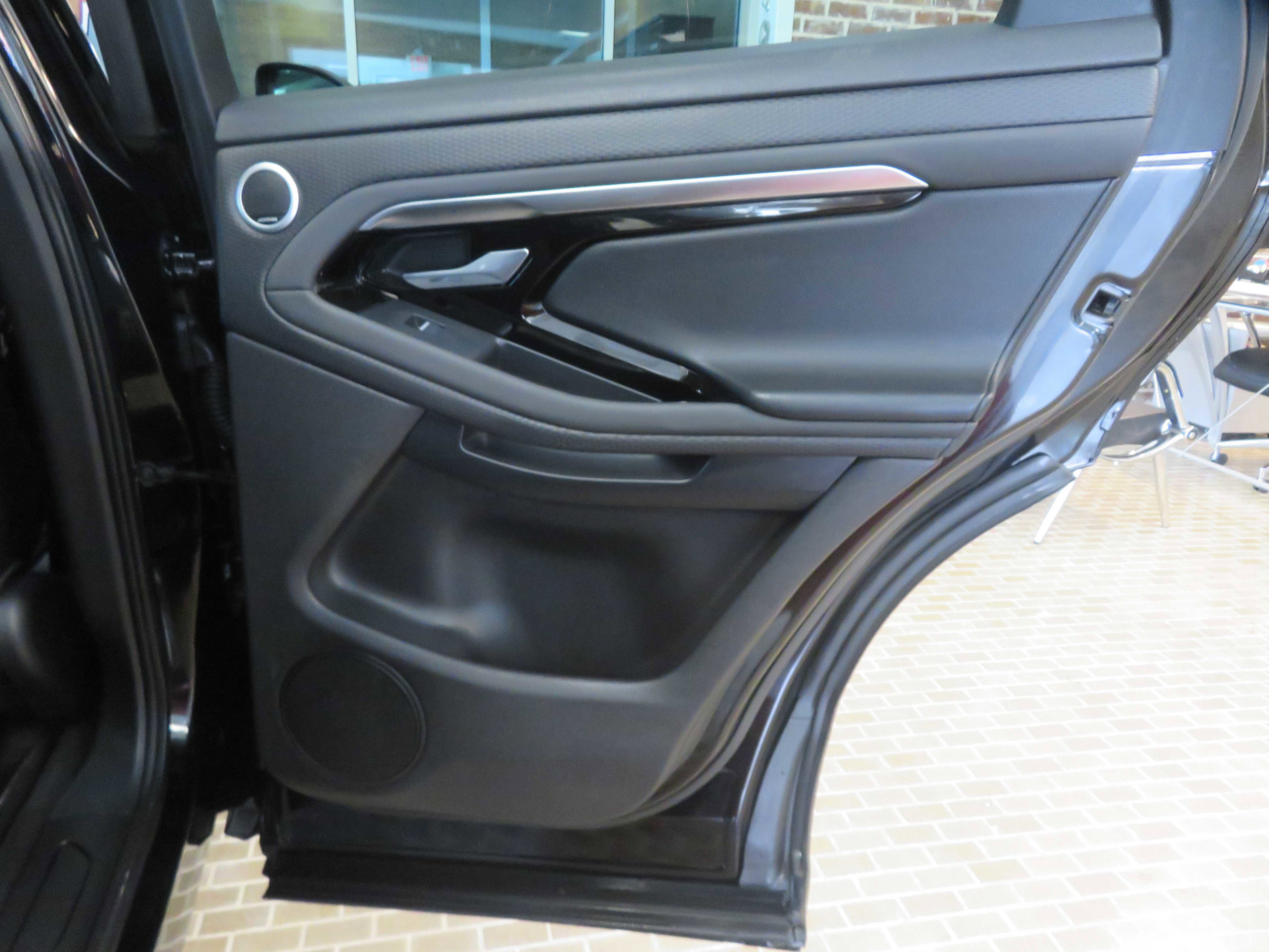 Used 2020 Land Rover Range Rover Evoque S image 20