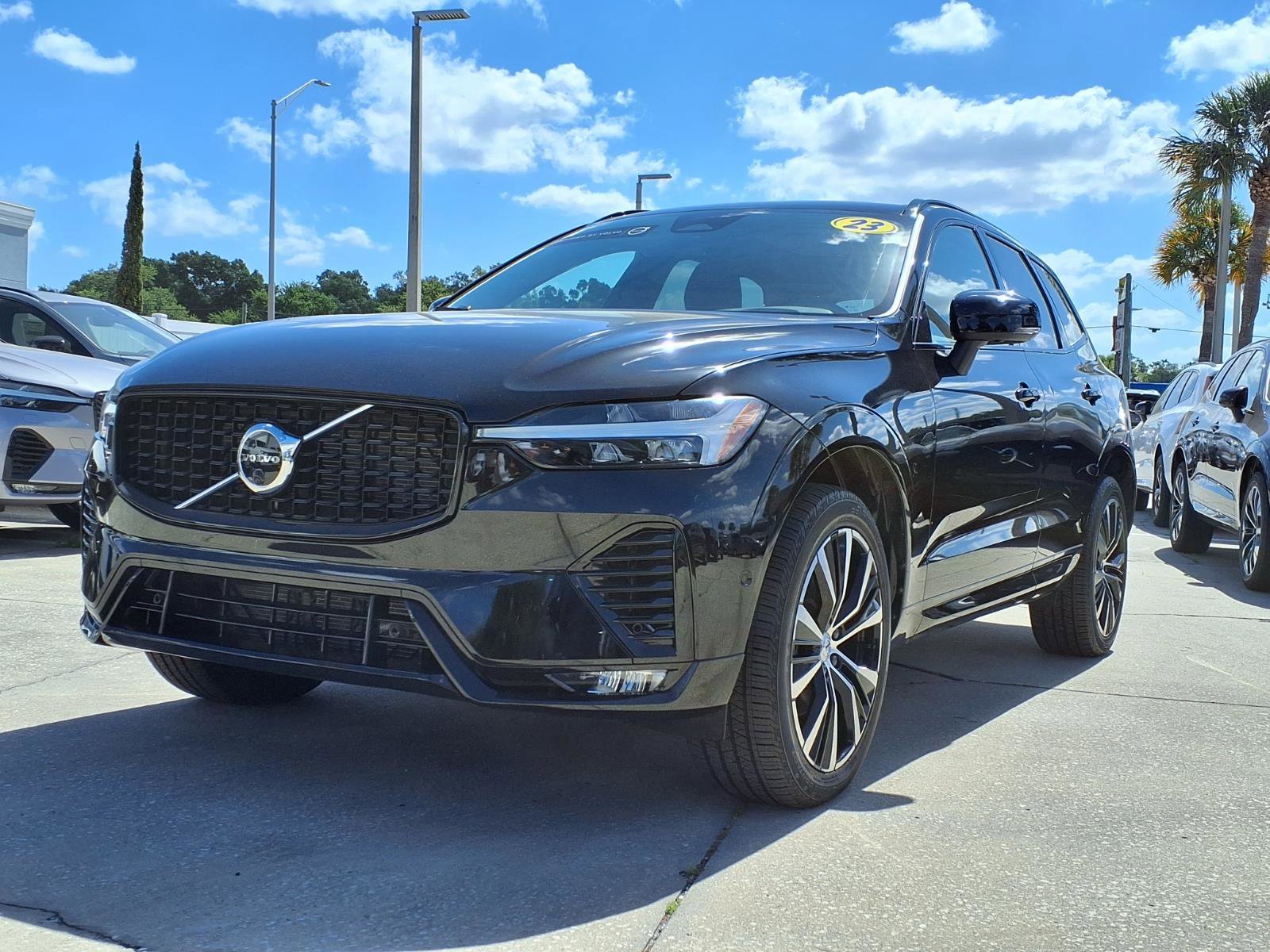 Certified 2023 Volvo XC60 B5 Plus w/ Protection Package Premier FWD image 3