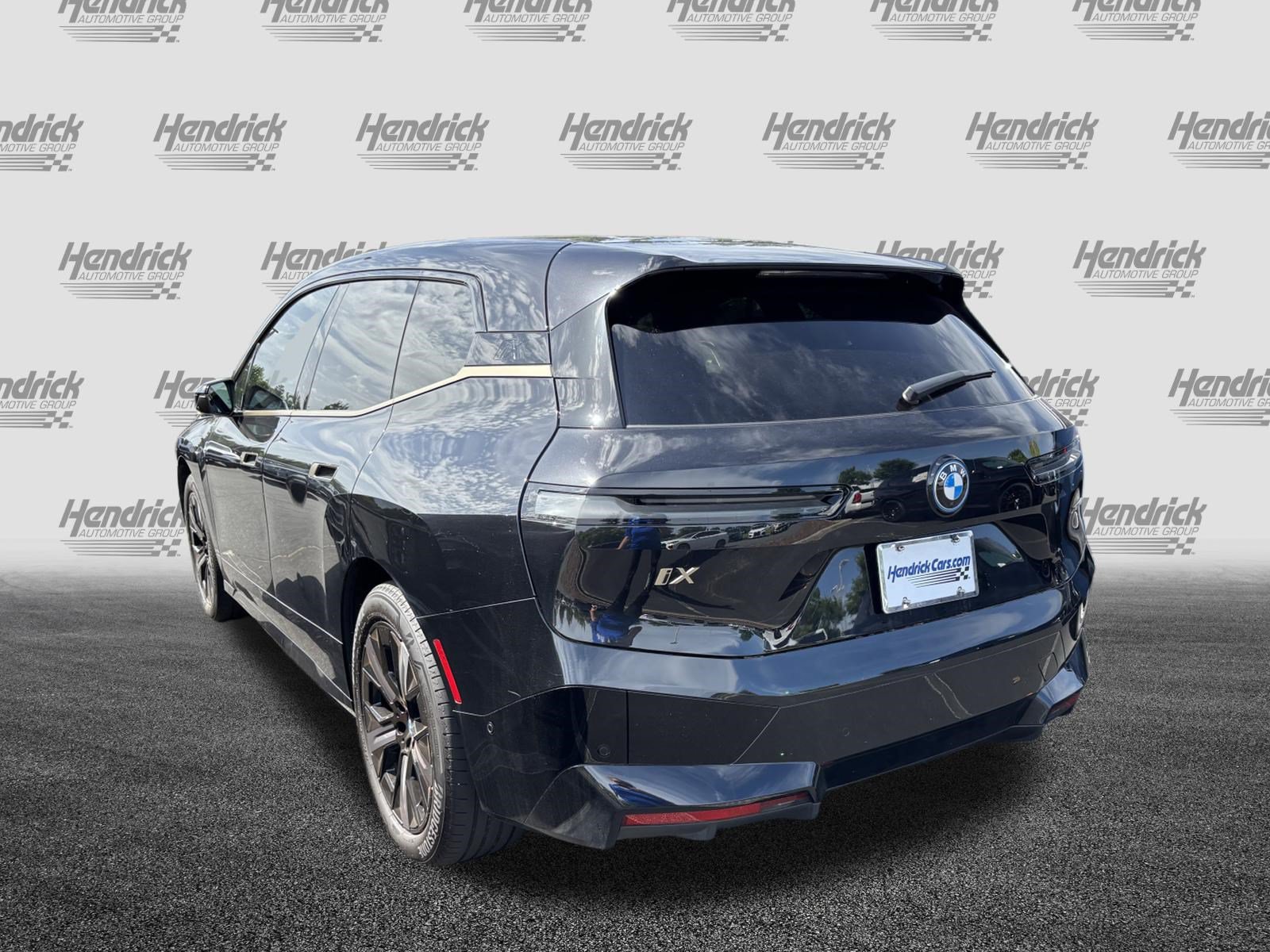 Certified 2024 BMW iX xDrive50 w/ Premium Package AWD/4WD image 8