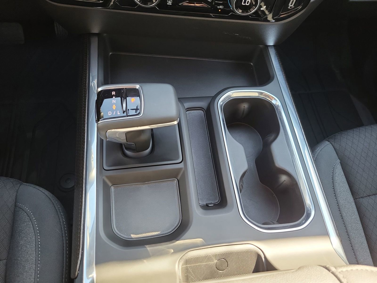 Used 2025 Chevrolet Silverado 1500 RST w/ Protection Package image 16