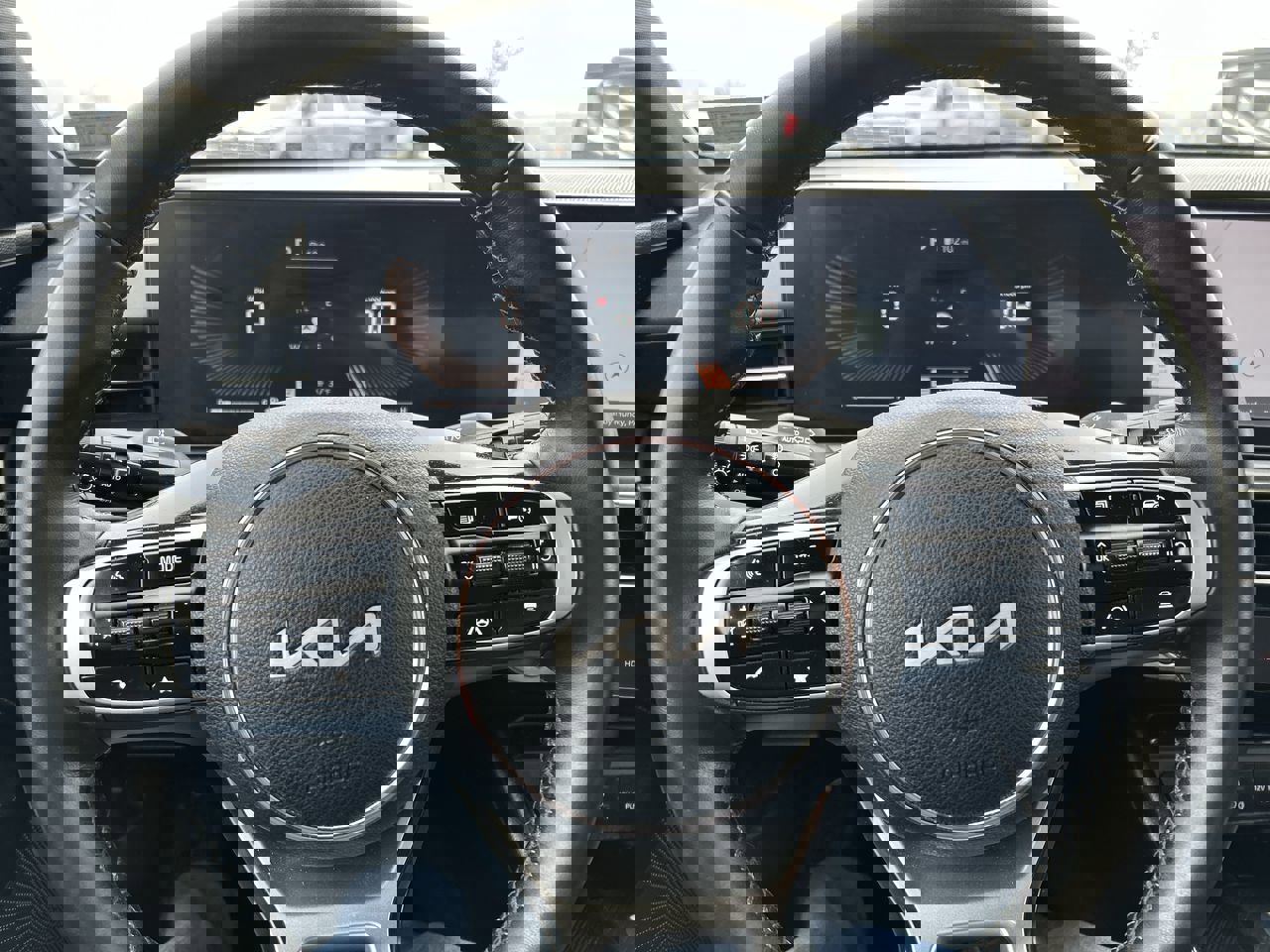 Used 2025 Kia K5 GT-Line w/ GT-Line Premium Package image 23