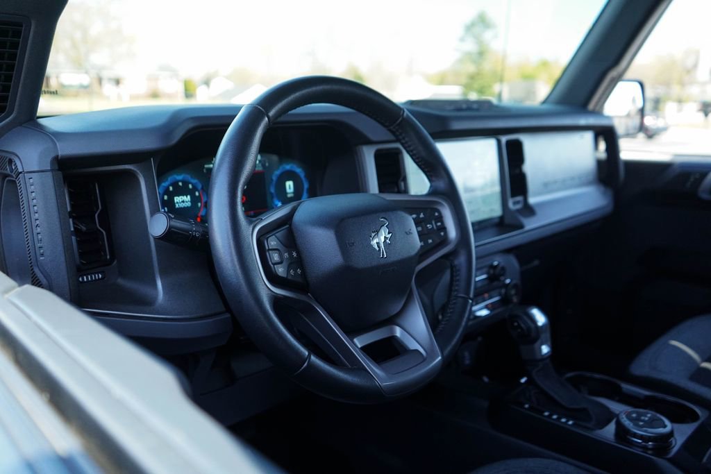 Used 2025 Ford Bronco Big Bend image 6