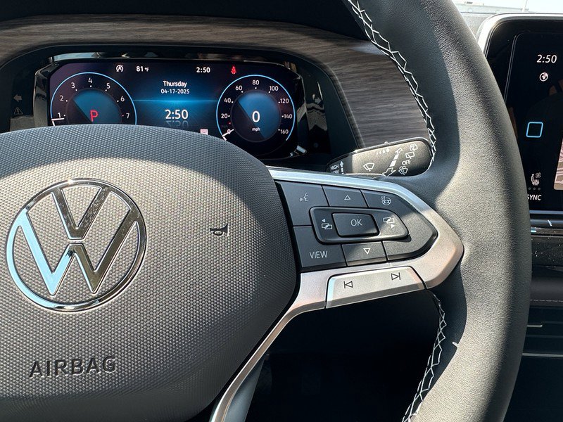 New 2025 Volkswagen Atlas SEL image 11