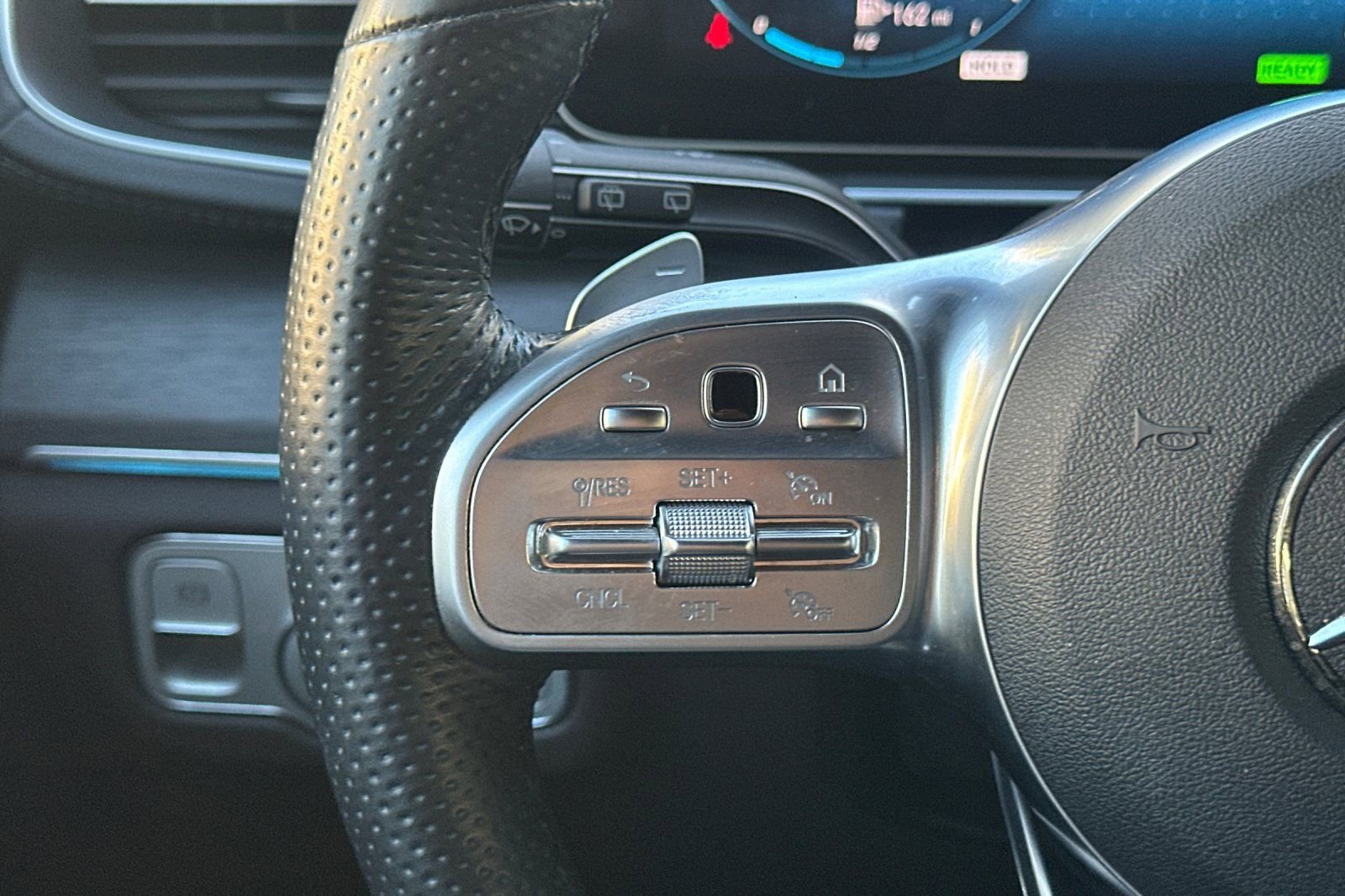 Certified 2022 Mercedes-Benz GLS 450 4MATIC image 29