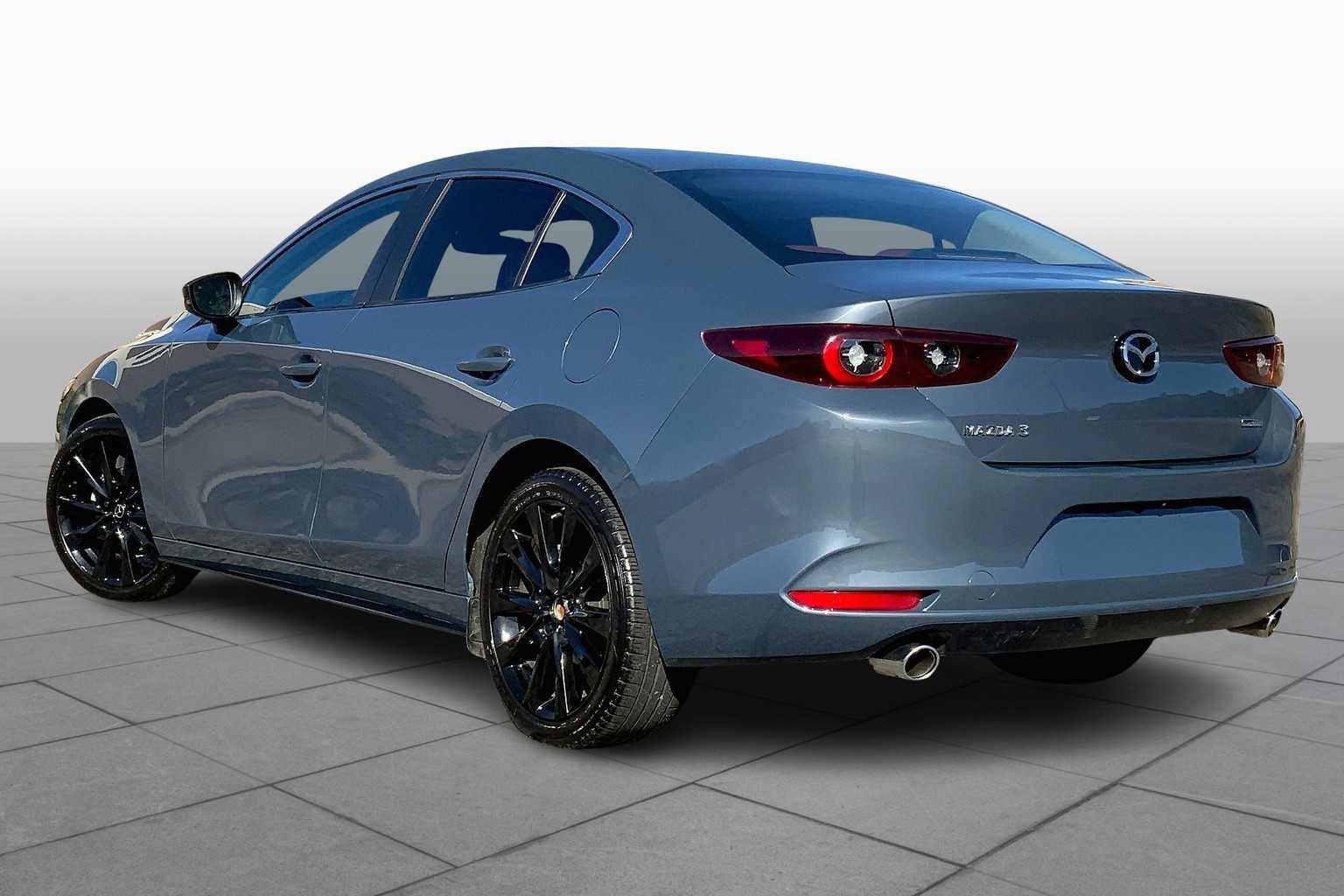 Used 2023 MAZDA MAZDA3 s image 11