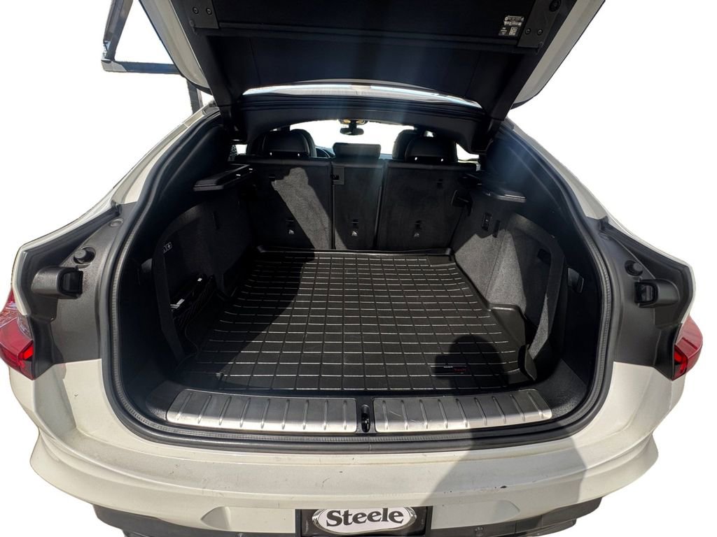 Used 2019 BMW X4 M40i image 19