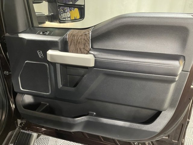 Used 2018 Ford F250 Lariat image 27