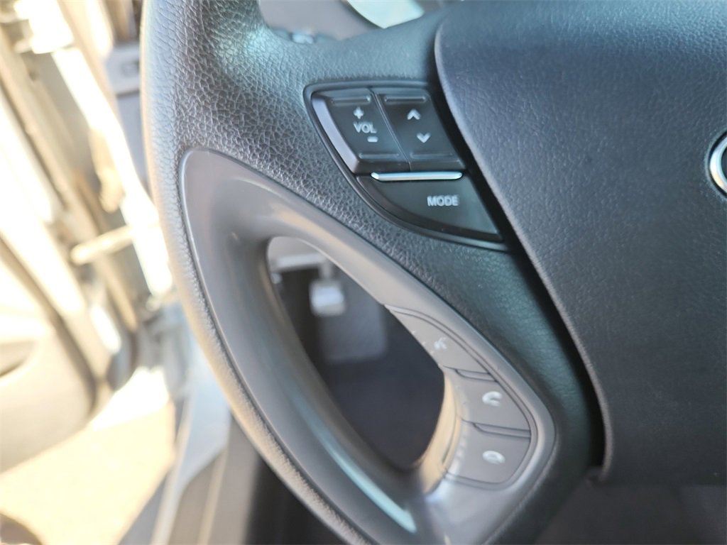 Used 2014 Hyundai Sonata GLS image 19