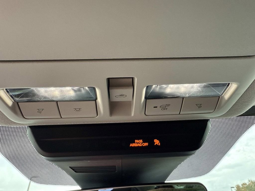 Used 2021 MAZDA MAZDA3 s image 43