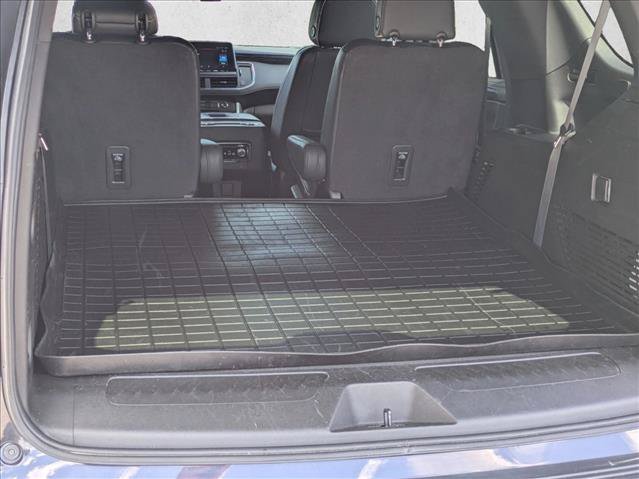 Used 2023 GMC Yukon SLT AWD/4WD image 6