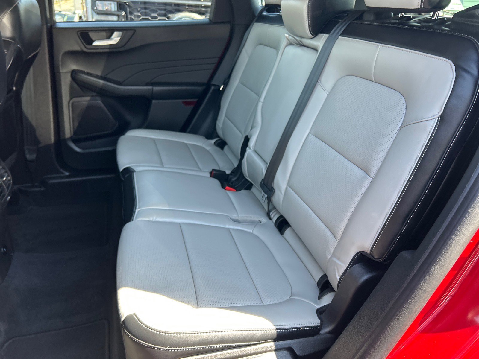 Certified 2023 Ford Escape Platinum AWD/4WD image 11