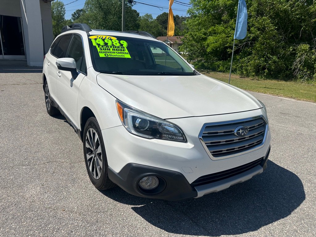 Used 2016 Subaru Outback 2.5i Limited AWD/4WD image 6