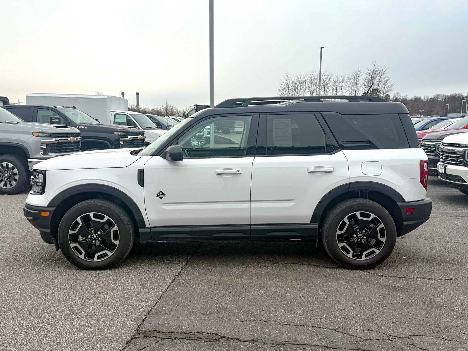 Used 2024 Ford Bronco Sport Outer Banks image 4