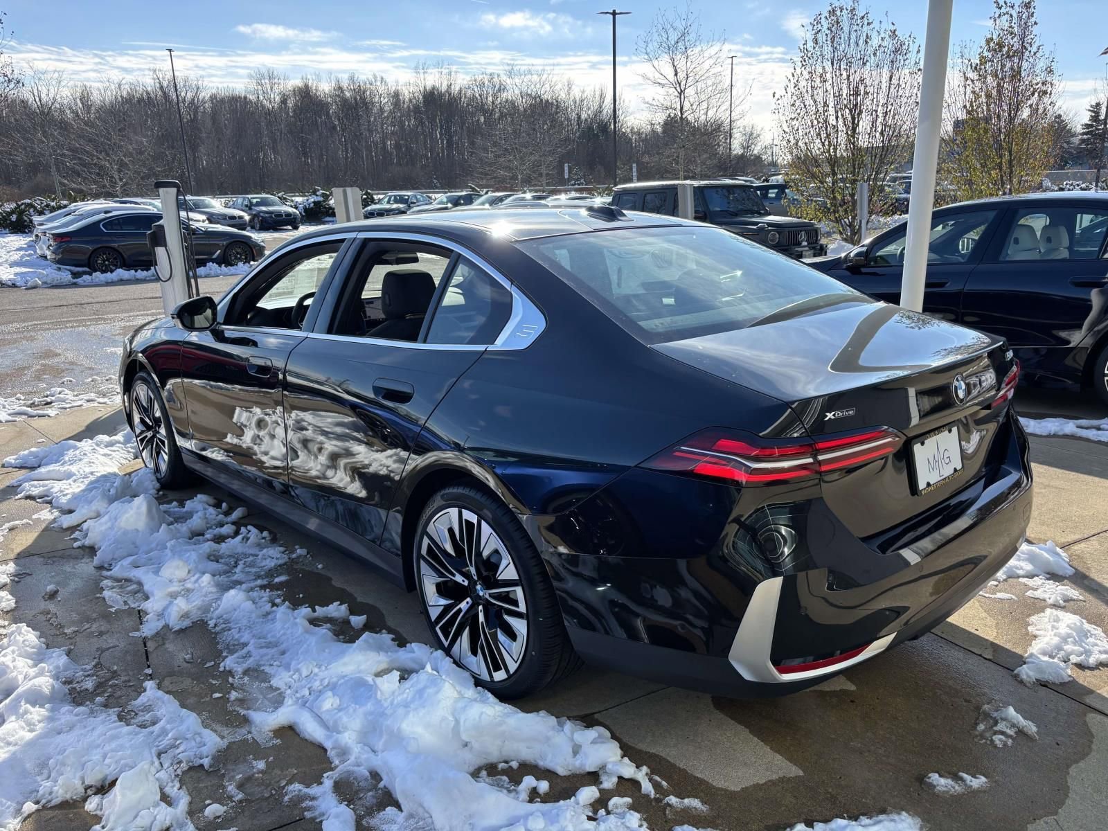 New 2026 BMW 530i xDrive w/ Premium Package image 5