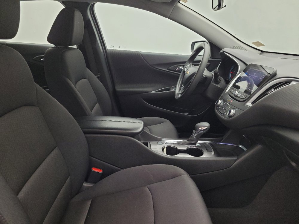 Used 2023 Chevrolet Malibu LT FWD image 21