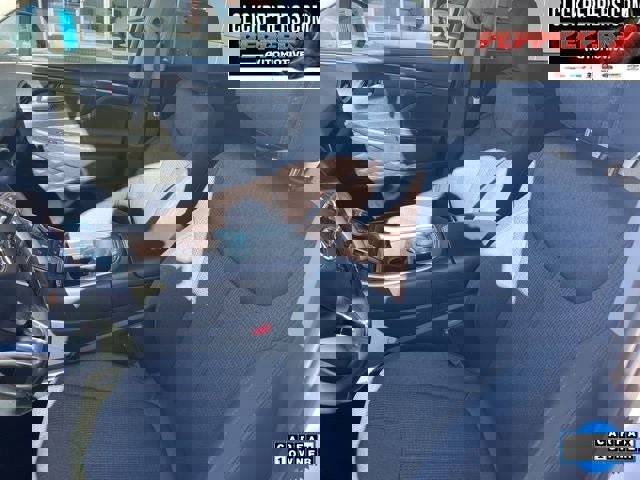 Used 2023 Hyundai Santa Fe SEL image 12