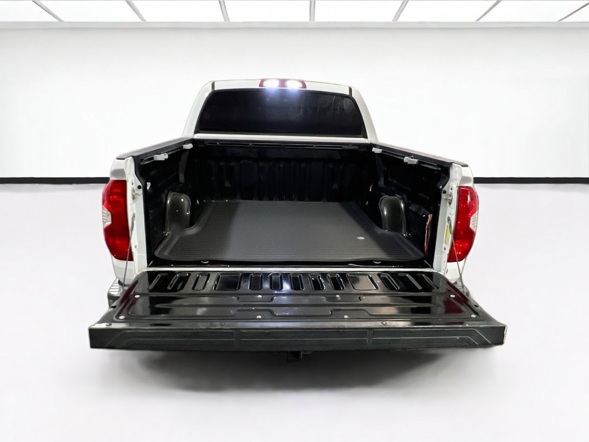 Used 2018 Toyota Tundra SR5 AWD/4WD image 19