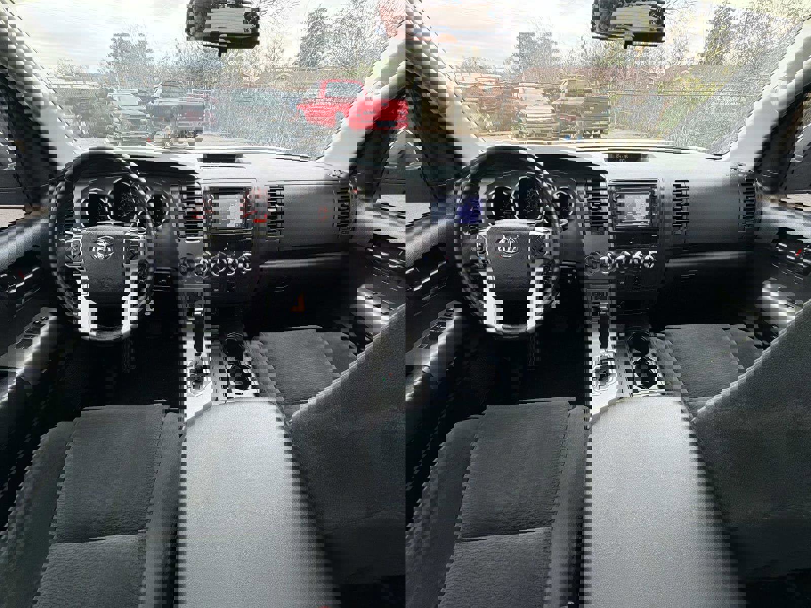 Used 2015 Toyota Sequoia SR5 image 2